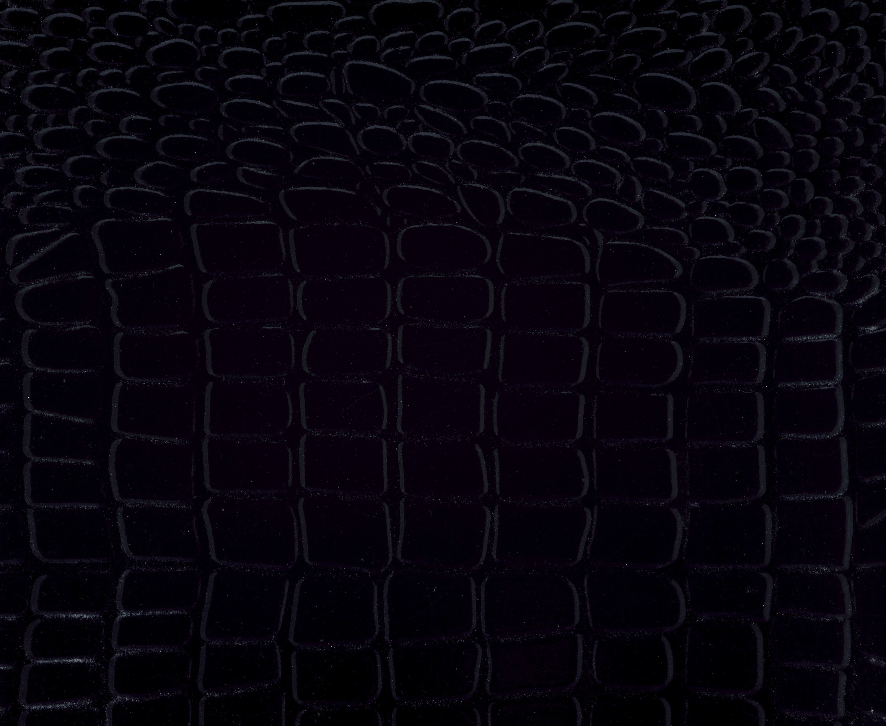 Black Finish Dresser Bold Desing 9 Drawers Glamorous Faux-Alligator Textured Fronts Wooden Bedroom Furniture