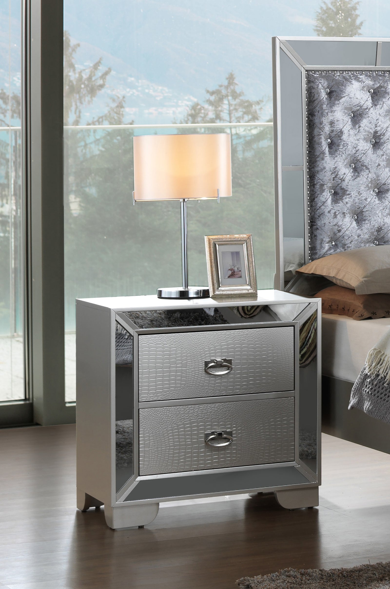 Glory Furniture Hollywood Hills G8105-N Nightstand , Silver Champagne