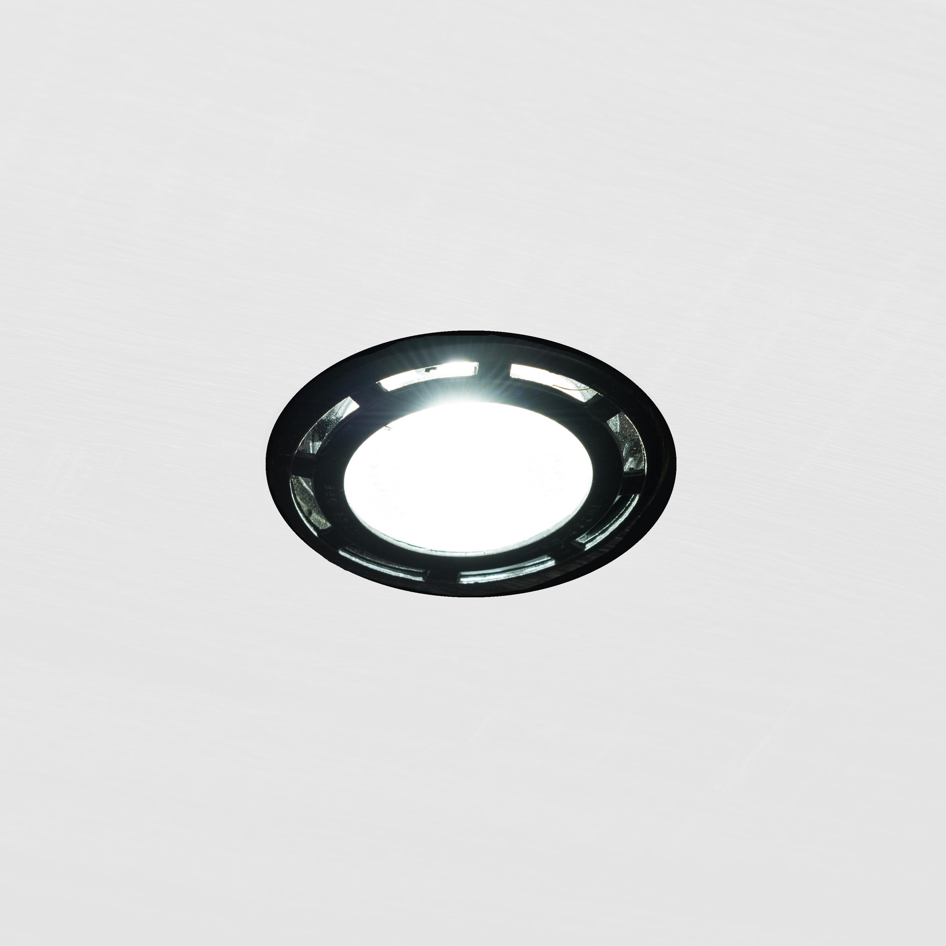 ID USA 223060 Curio Glossy White