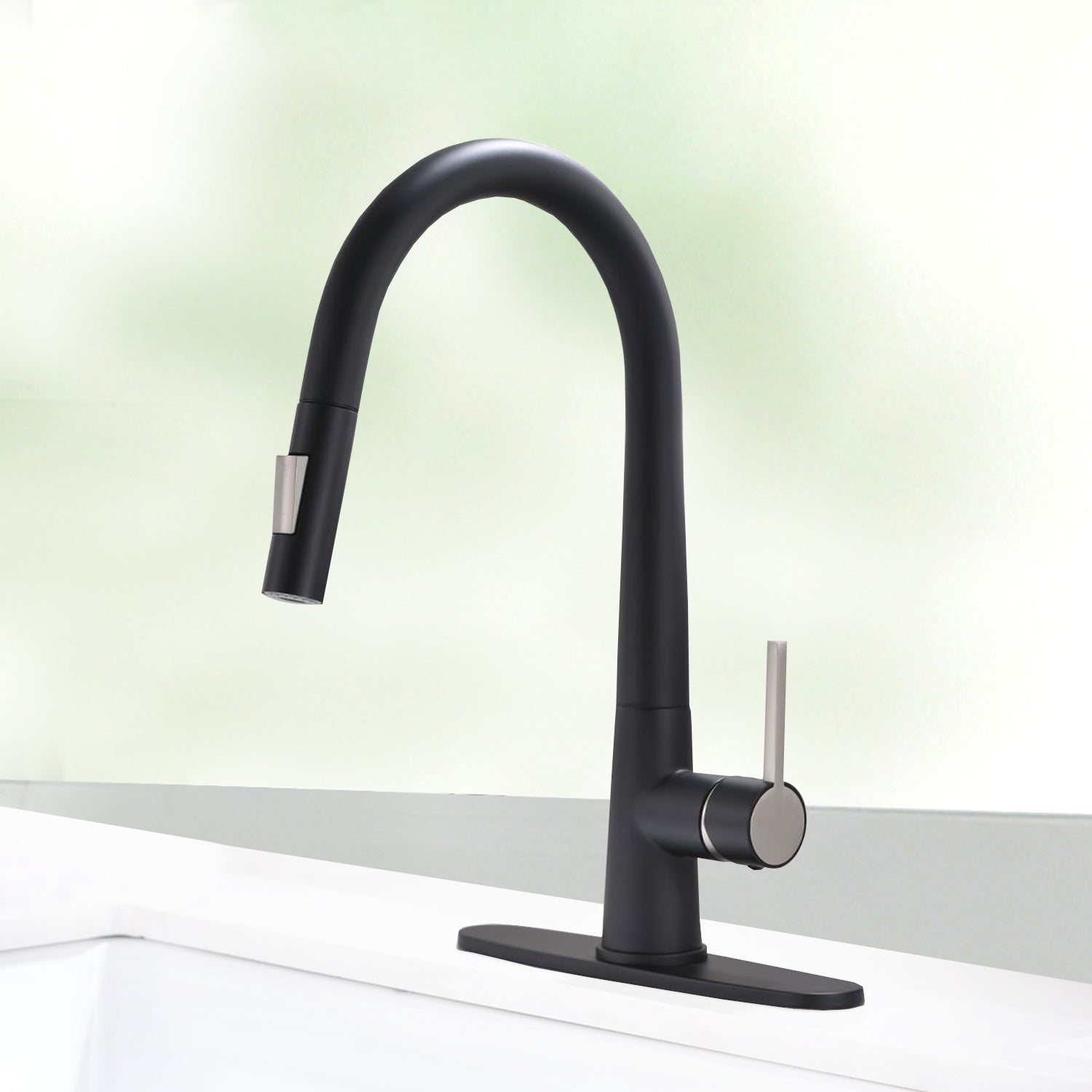 New Kitchen Single Handle pull-out faucet, stainless steel kitchen faucet with pull-out sprayer in Black