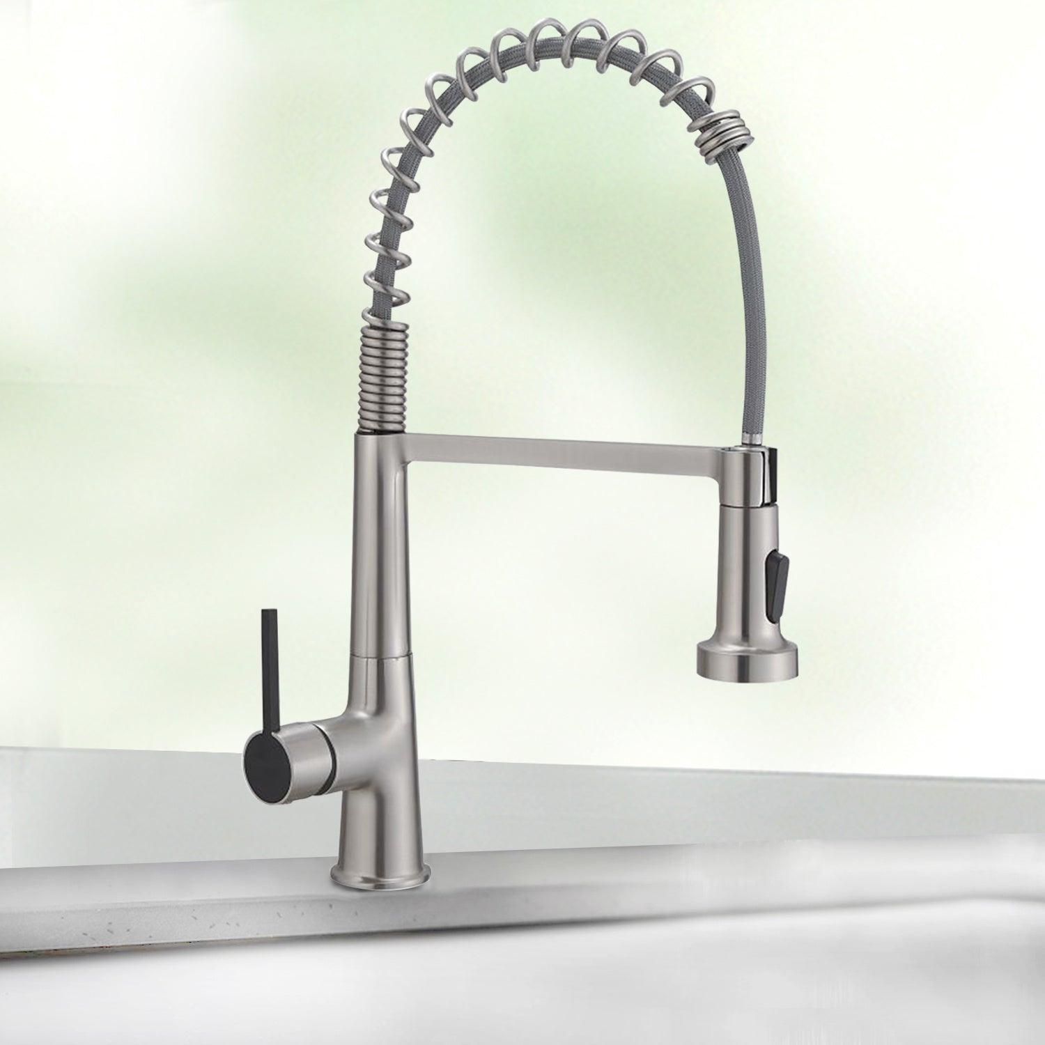 New Kitchen Single Handle pull-out faucet, stainless steel kitchen faucet with pull-out sprayer in Black