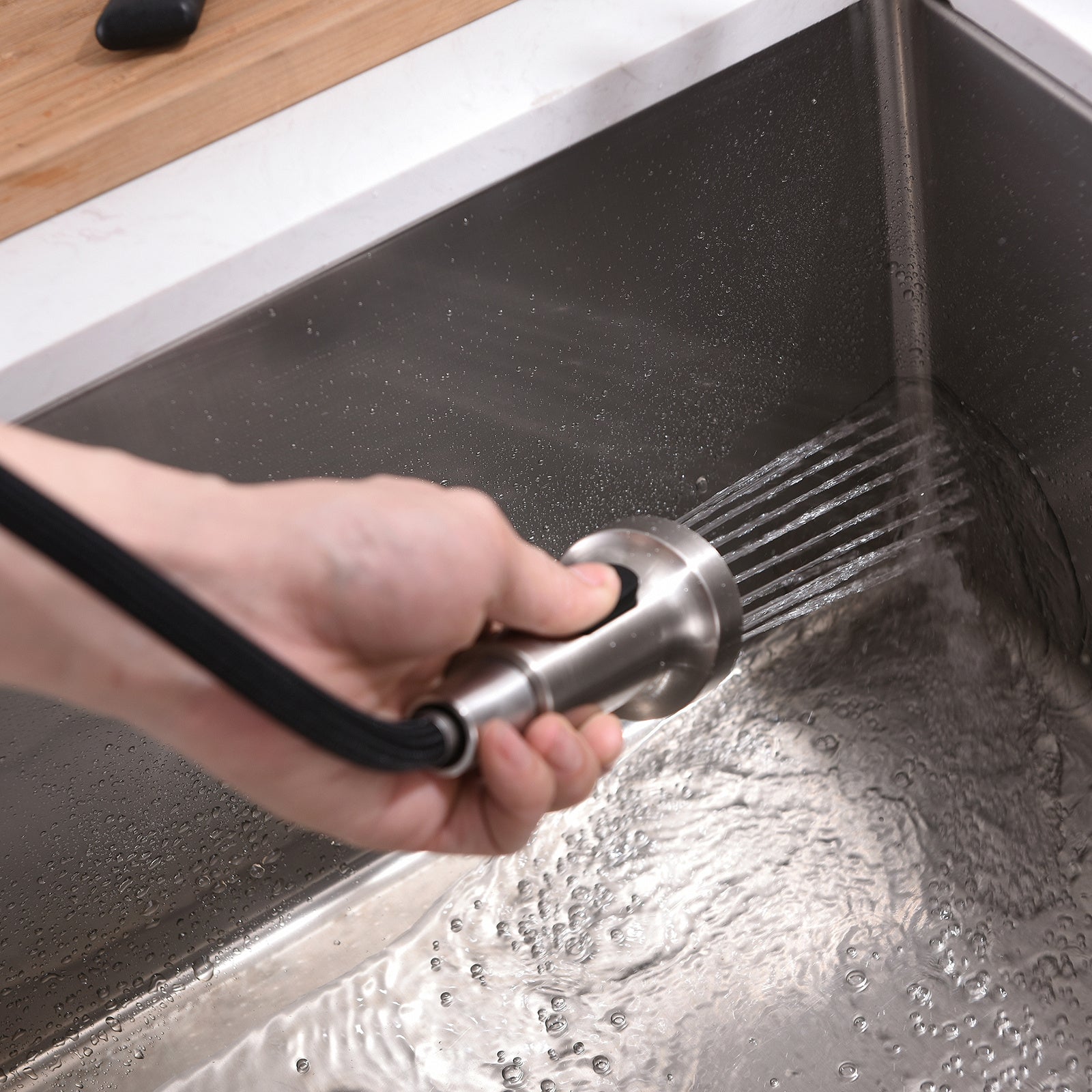 New sensor kitchen faucet Single Handle Pull-Down Sprayer Kitchen Faucet