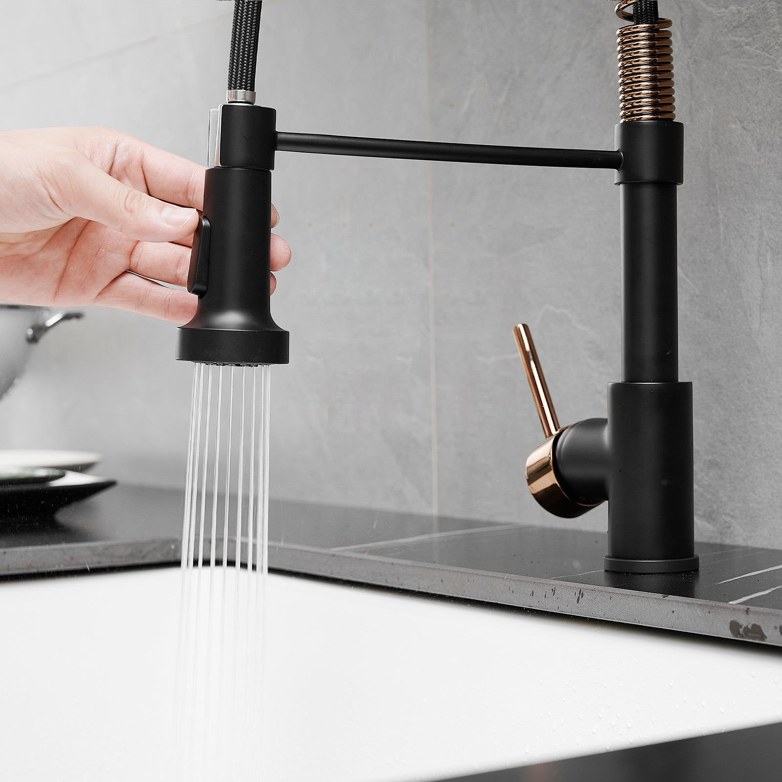 New Single Handle Pull-Down Sprayer LED Kitchen Faucet