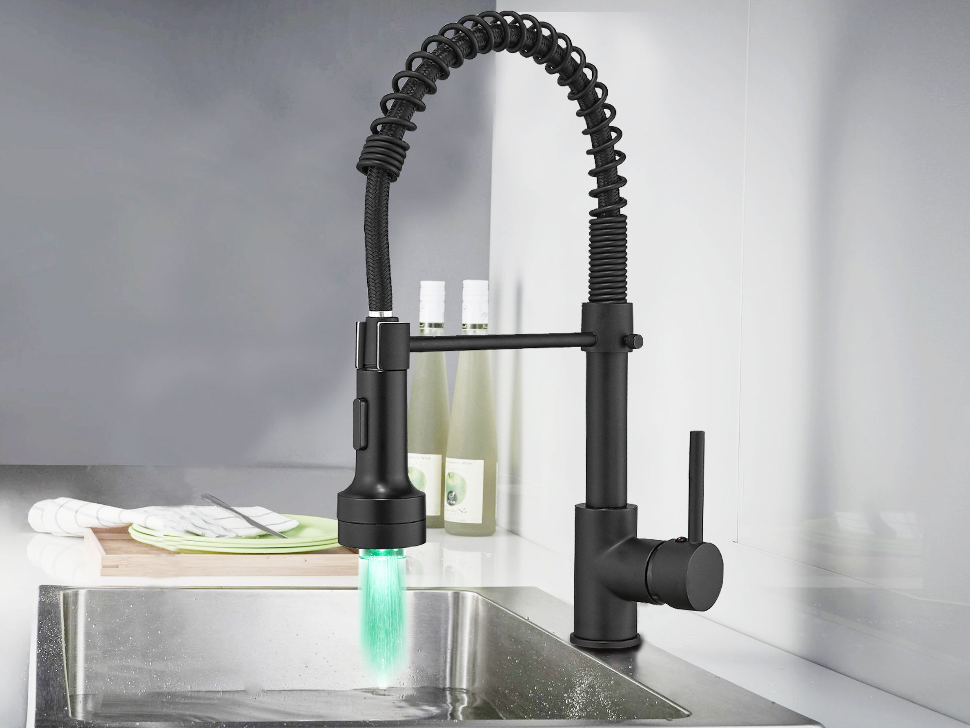 New Single Handle Pull-Down Sprayer LED Kitchen Faucet