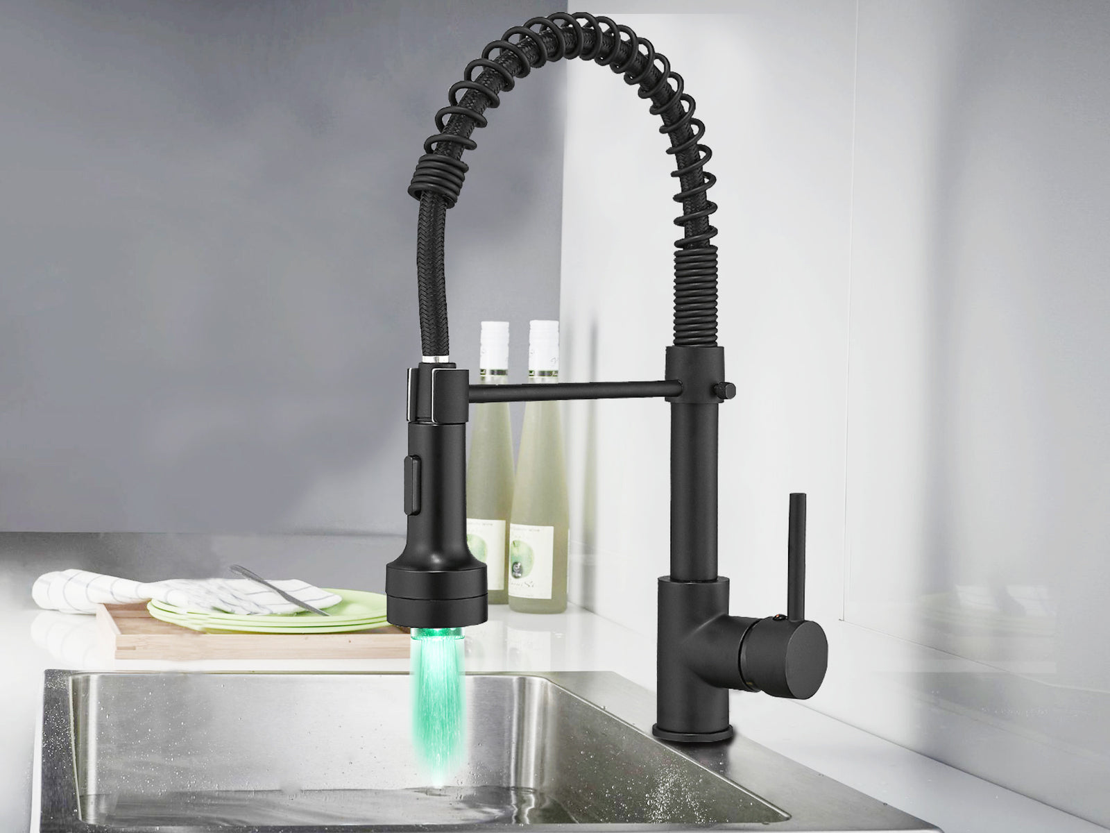 New Single Handle Pull-Down Sprayer LED Kitchen Faucet