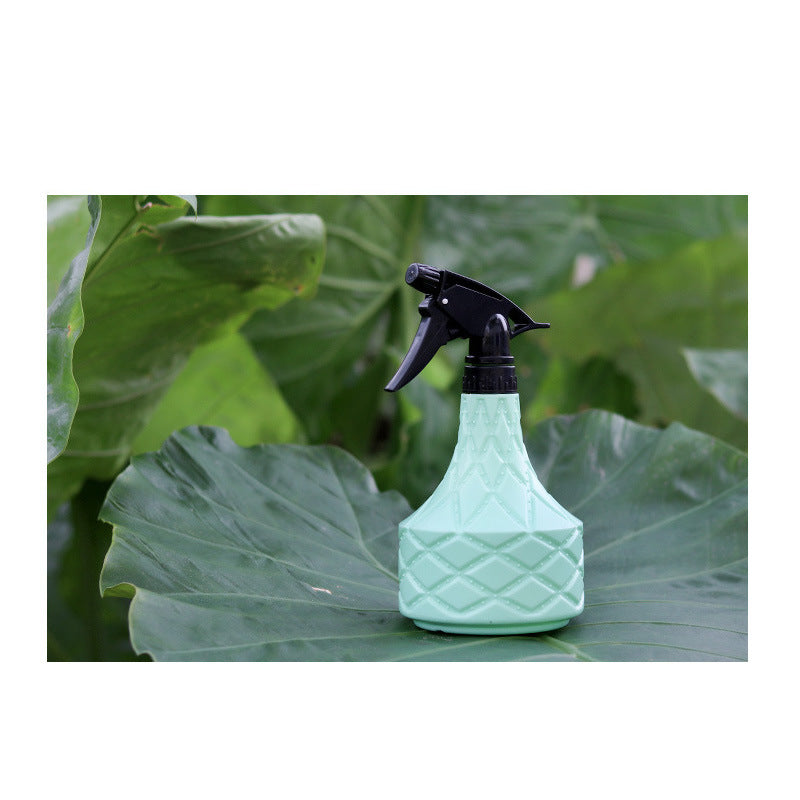 Plastic Spray Bottle Plant Mister Adjustable Nozzle - WoodPoly.com