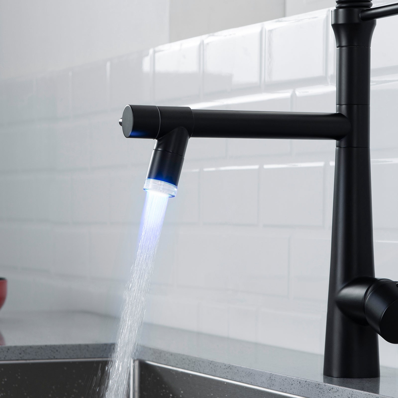 Pull Down Kitchen LED Sink Faucet with Sprayer