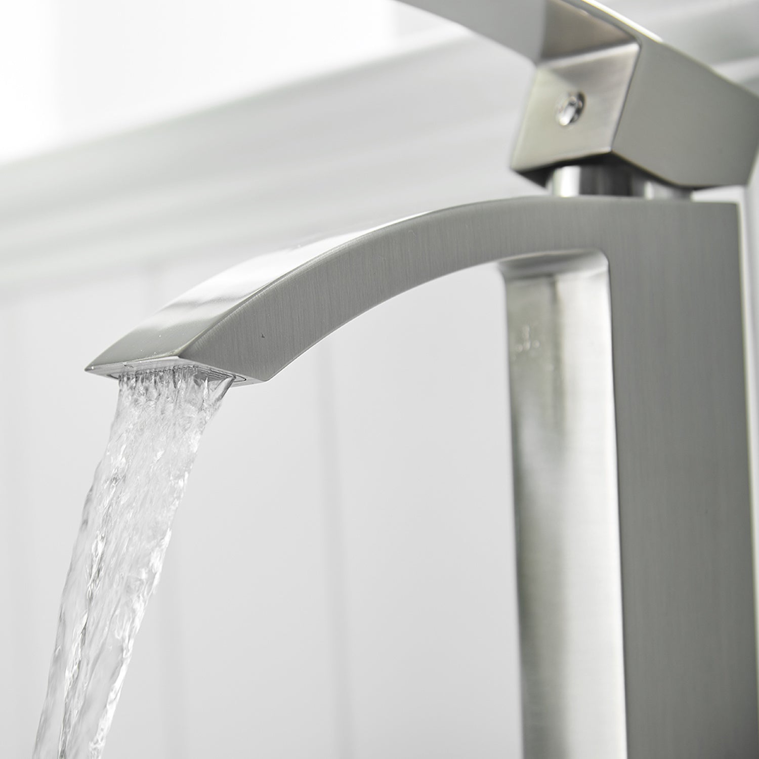 Waterfall Spout Bathroom Faucet, Single Handle Bathroom Faucet 1 Holes